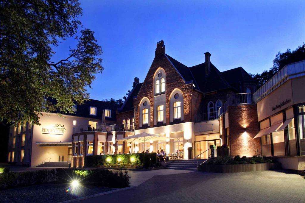 Parkhotel Berghoelzchen Hildesheim Exterior foto