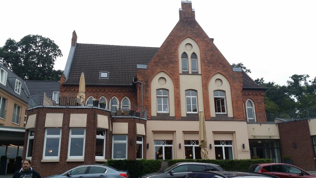 Parkhotel Berghoelzchen Hildesheim Exterior foto